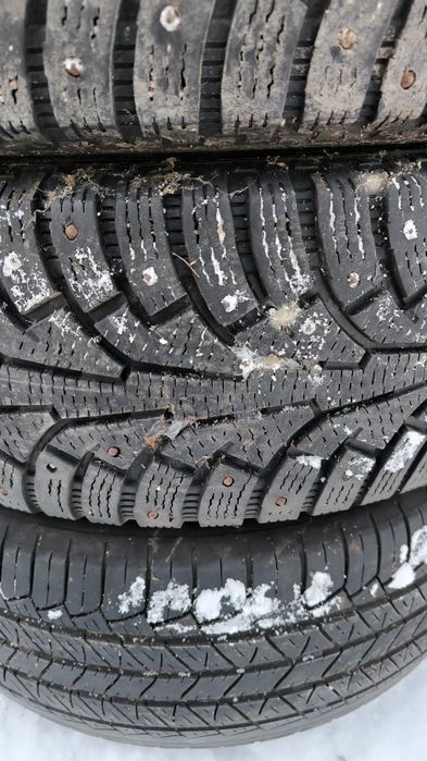 Продам резину Нокиан зима