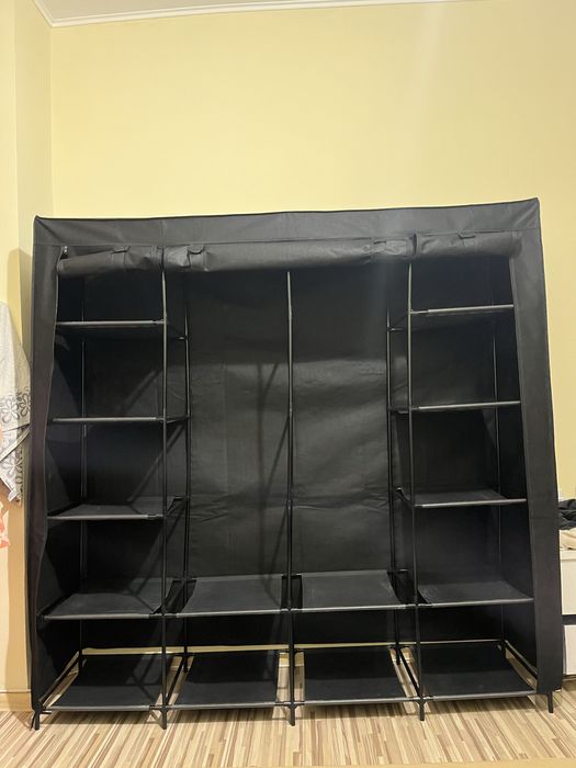 Текстилен гардероб