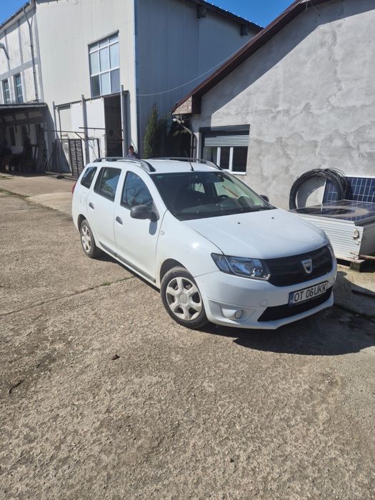 Vand Logan benzina 1,2 cu gaz din fabrica