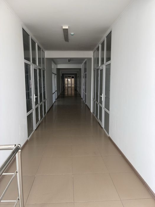 Сдается кабинет 40 м². Нурсая, второй этаж