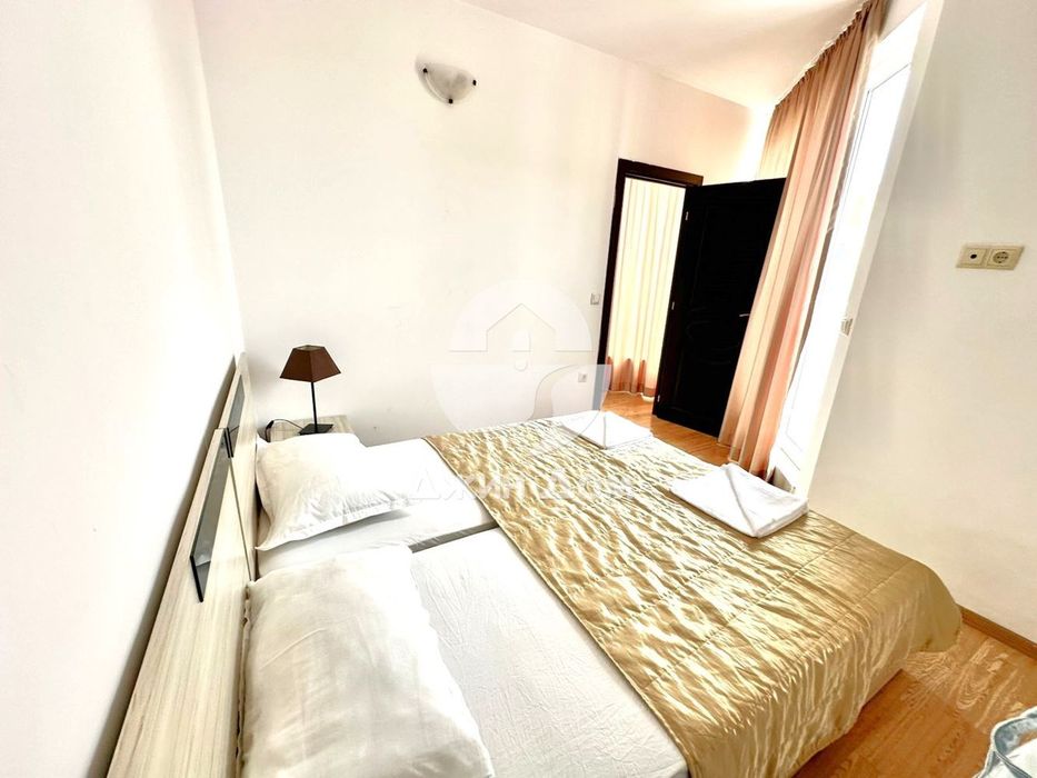 Просторен двустаен апартамент в к-с „Ванила Гардън“, к.к. Слънчев бряг