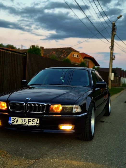 BMW 7 Series 0 — imagine 2
