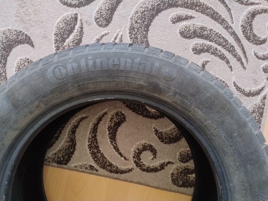 Гуми Continental 215/60/R17