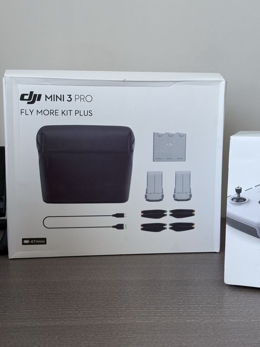Дрон DJI MINI 3 (Fly more kit plus)