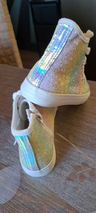 Детски гуменки преливащи цветове