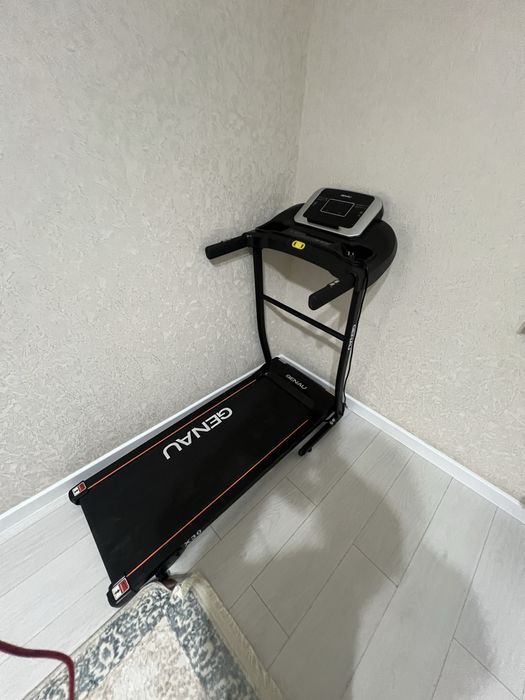 Беговая дорожка GENAU