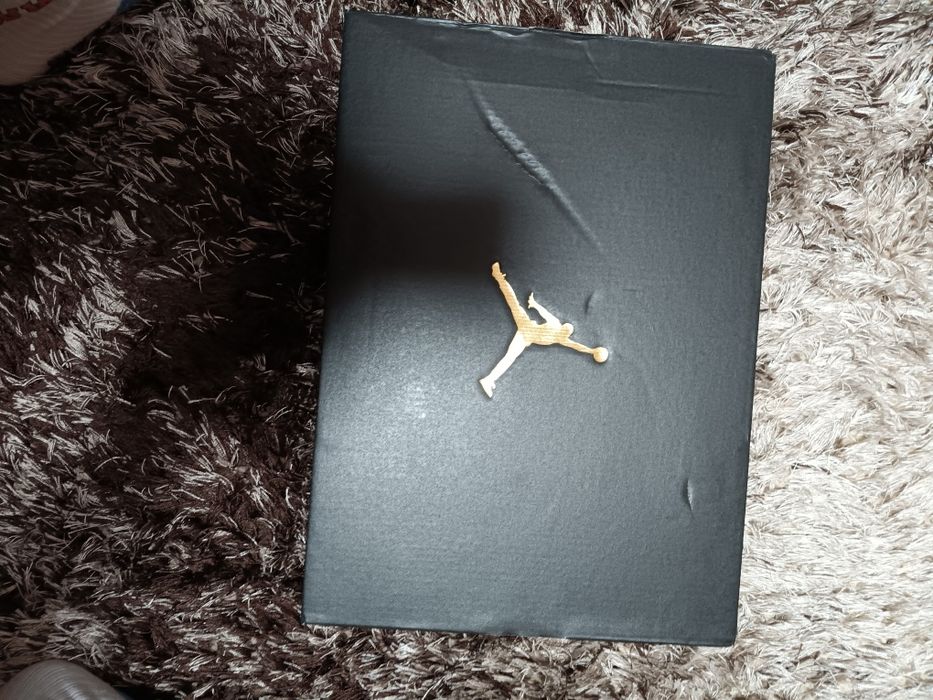 Air Jordan 1 Mid нови