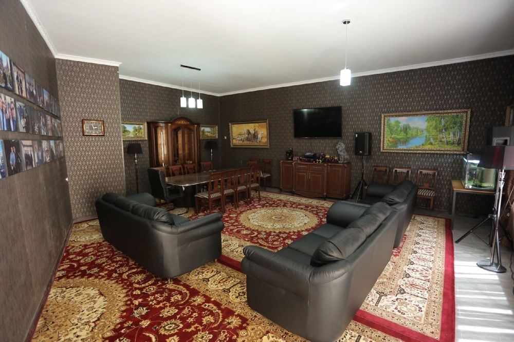 Дом престижный коттедж