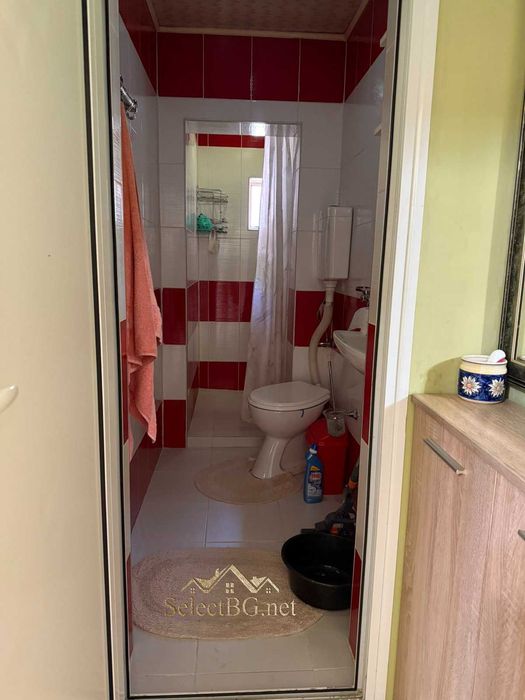 Дава се под наем Двустаен апартамент в Велико Търново, Център - 70 кв.м за 459 € - Снимка #8