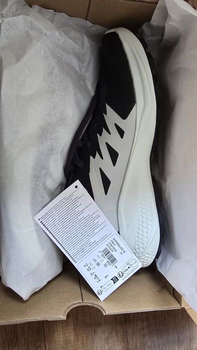 Мъжки спортни обувки ,  Адидас терекс,Саломон, New Balance,  Конверс