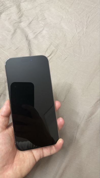 Продам  iphone 16 pro max 256