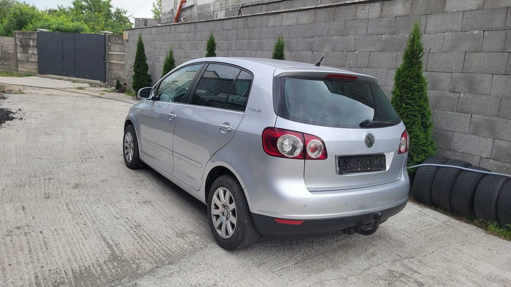 Volkswagen Golf 5 din 2007 2.0tdi euro 4 cu clima