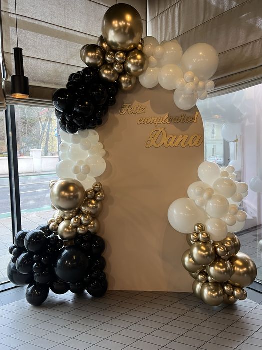 Decor cu baloane pentru evenimente
