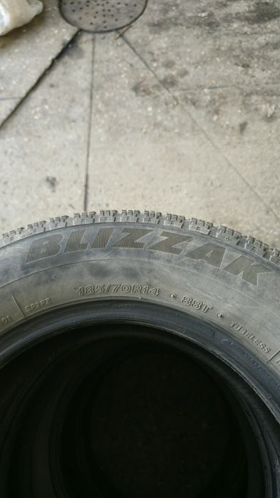 Продам шины японские Бриджстоун