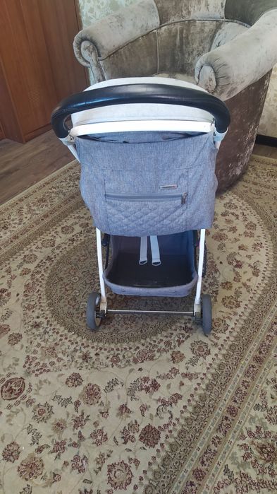 Коляска в отличном состоянии
