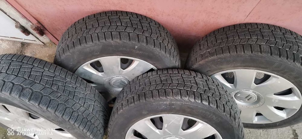 4 НОВИ Зимни гуми 205/55 R16 с оригинални лети джанти Citroen Ситроен