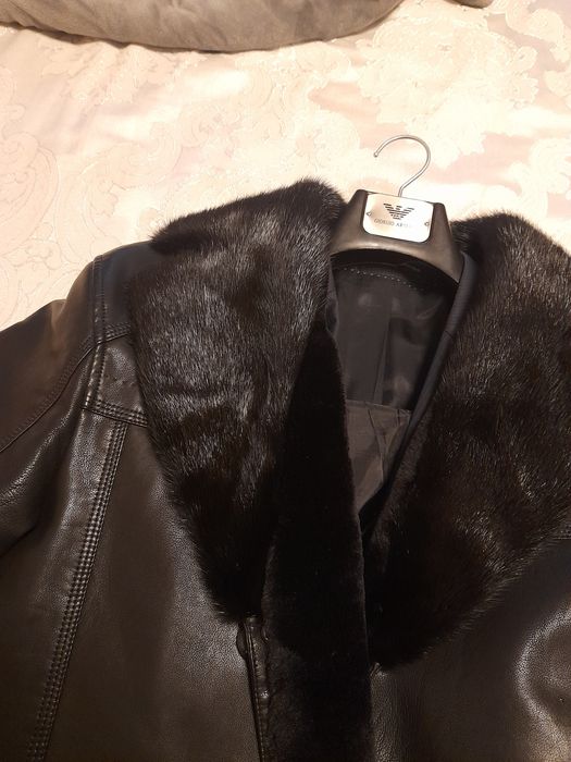 Продам мужскую куртку