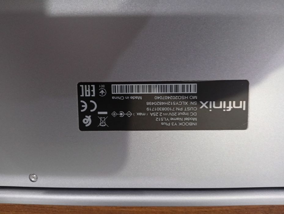 Срочно продам ноутбук infinix Y3