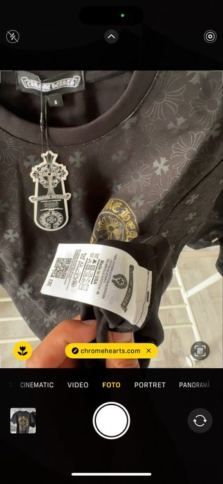Compleu Chrome Hearts essentials off white