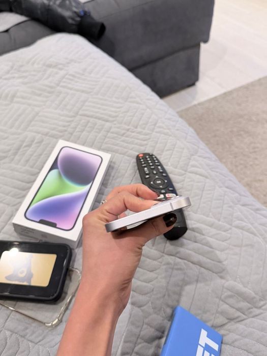 Продам IPhone 14Plus