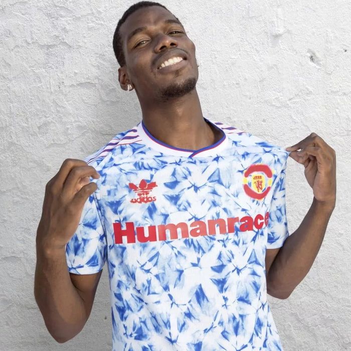 Adidas Manchester United Human Race Jersey оригинална тениска L Адидас Манчестър Юнайтед фланелка спорт футбол Adidas Originals x Pharrell Williams