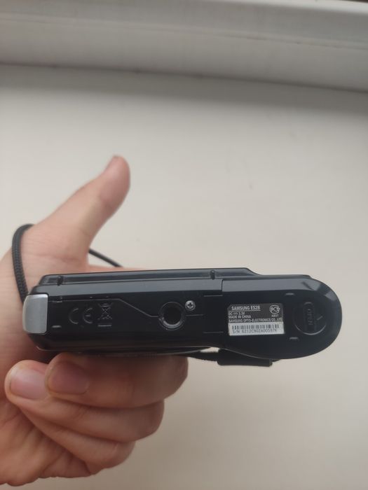 Цифровая камера Samsung мыльница
