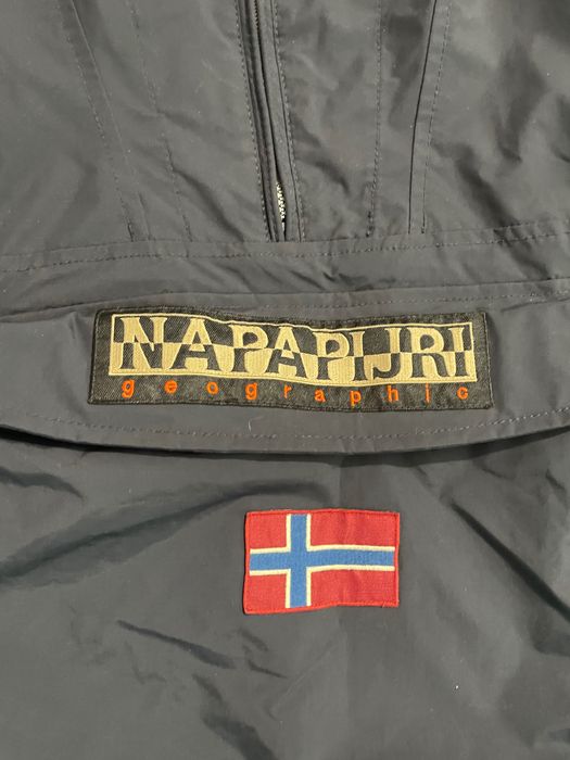 napapijri jacket