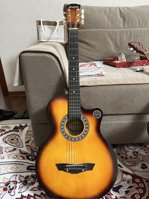 Гитара  pop guitar