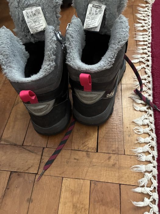 20 lei  ghete 37îmblănite decatlon