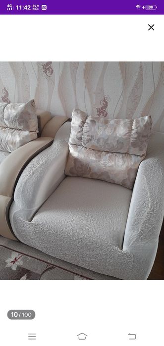 Продам два новых чехла на кресло