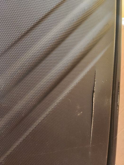 Куфар Eminent черен