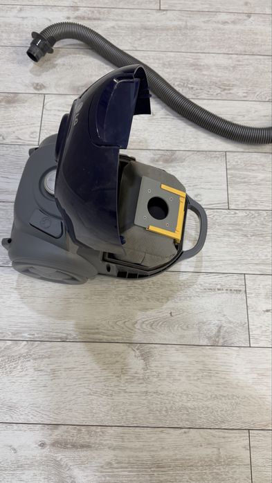 Пылесос в рабочем состоянии