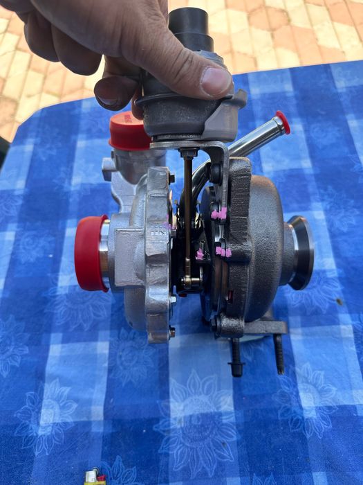 Vând diferite piese noi de Iveco și Fiat ducați, 2