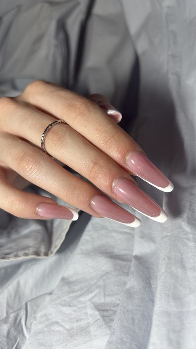 Manichiură în Galați