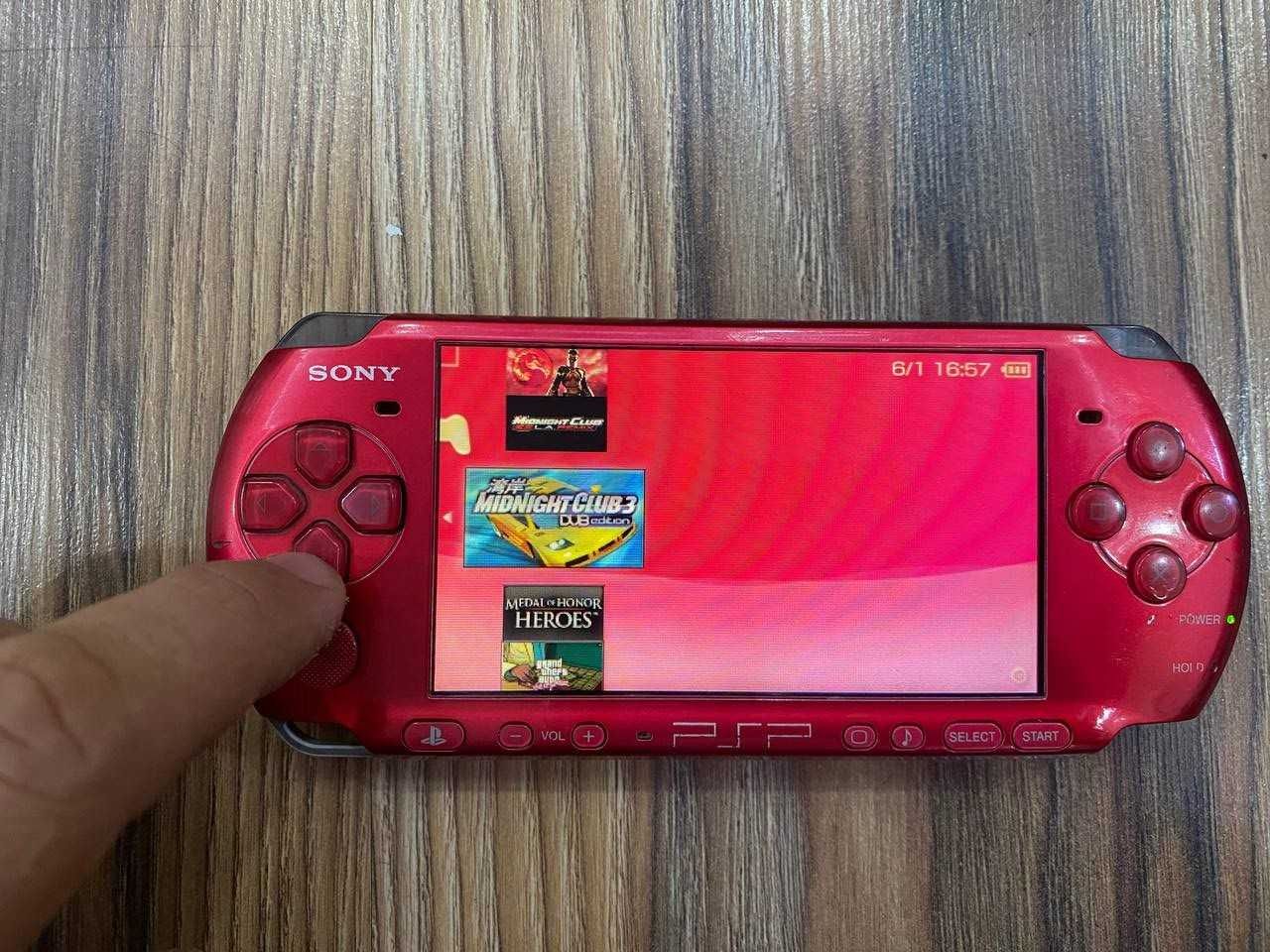 Sony psp 3000 32gb (red): 550 000 сум - Приставки Ташкент на Olx