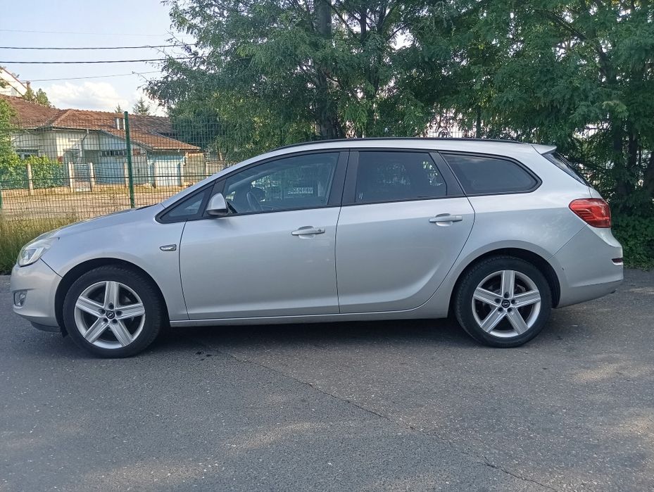 OPEL Astra 2012 — imagine 2