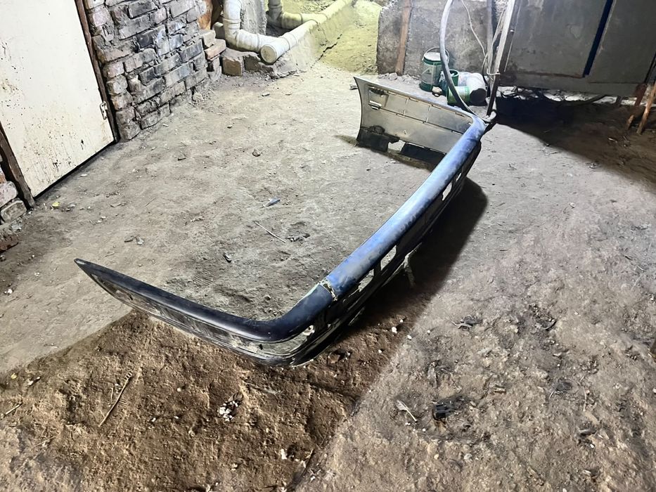 Бампер w210, оригинал, классик