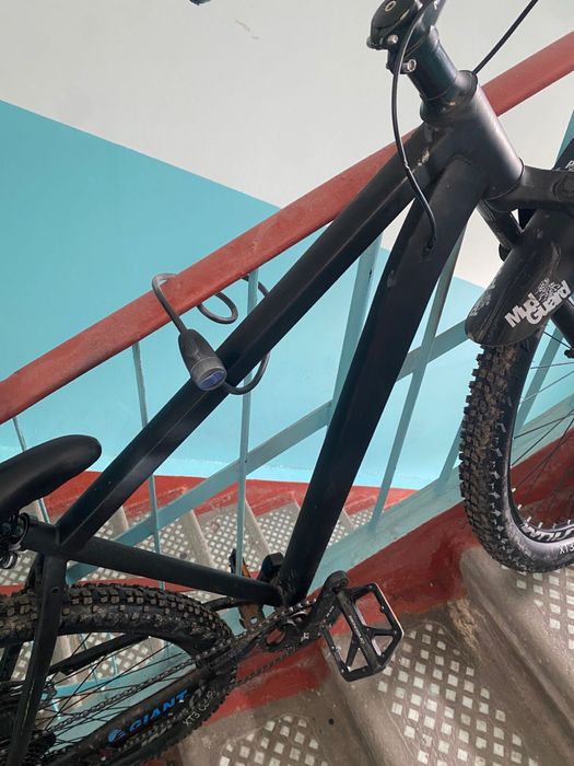 Giant atx велик нормальный