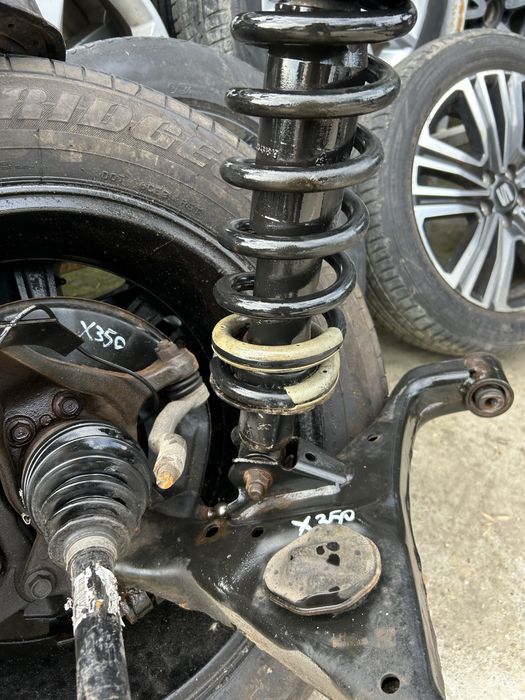 Etrier dreapta față Mercedes X Class X 350 Cdi 2019