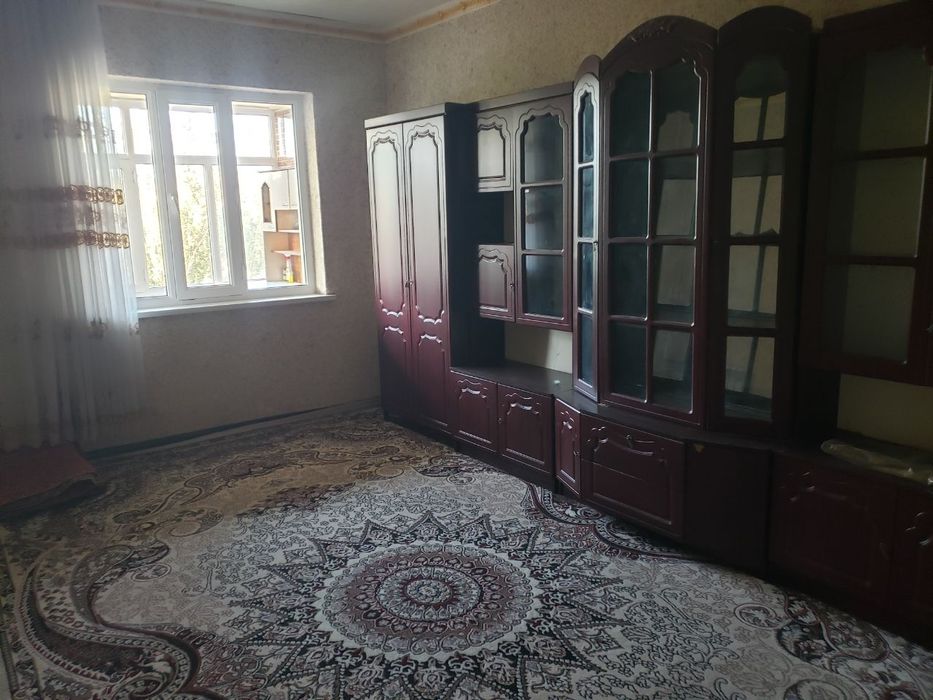 5-мкр.,Орбита томонда жойлашган 2 хонали квартира ижарага берилади