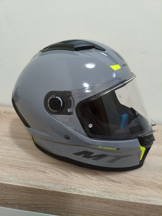 Каска MT Helmets размер S .Като НОВА !!  70€