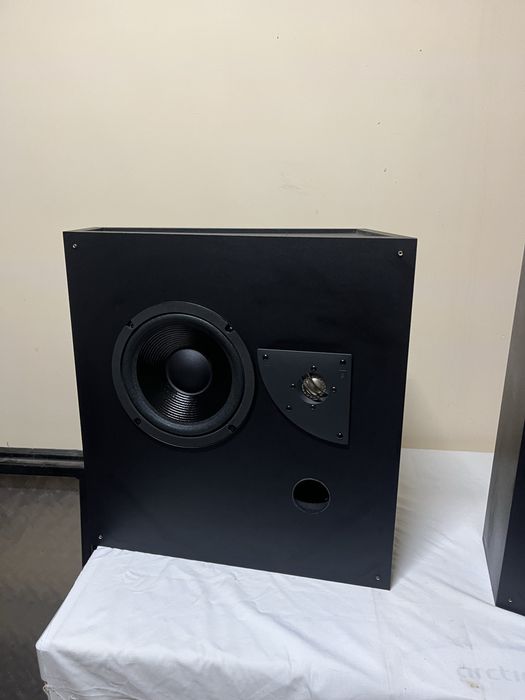 Jbl 3310 profesionale boxe