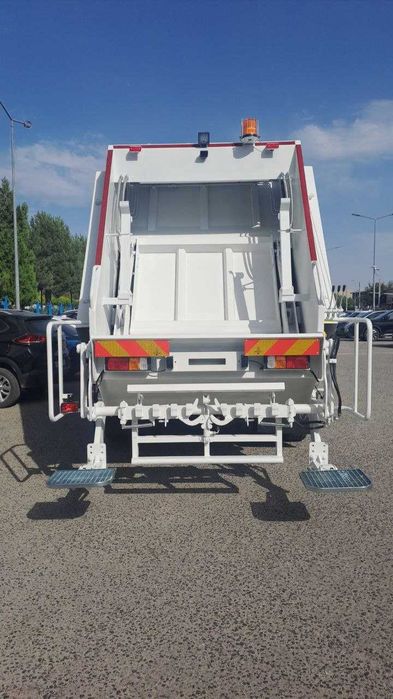 Мусоровоз ISUZU FVR34K 12м3 с манипулятором В НАЛИЧИИ