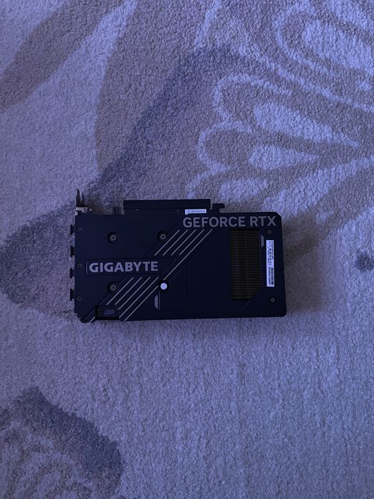 RTX 5050 pret sau fac schimb cu alta