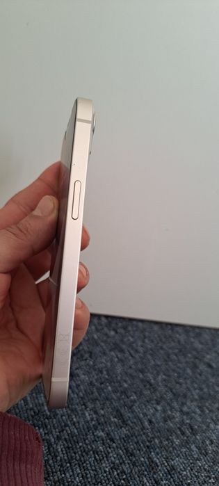 Vând iphone 13  impecabil 10/10