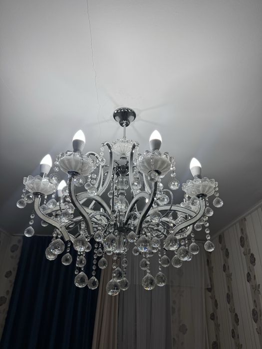 Люстра продам срочно срочно срочно