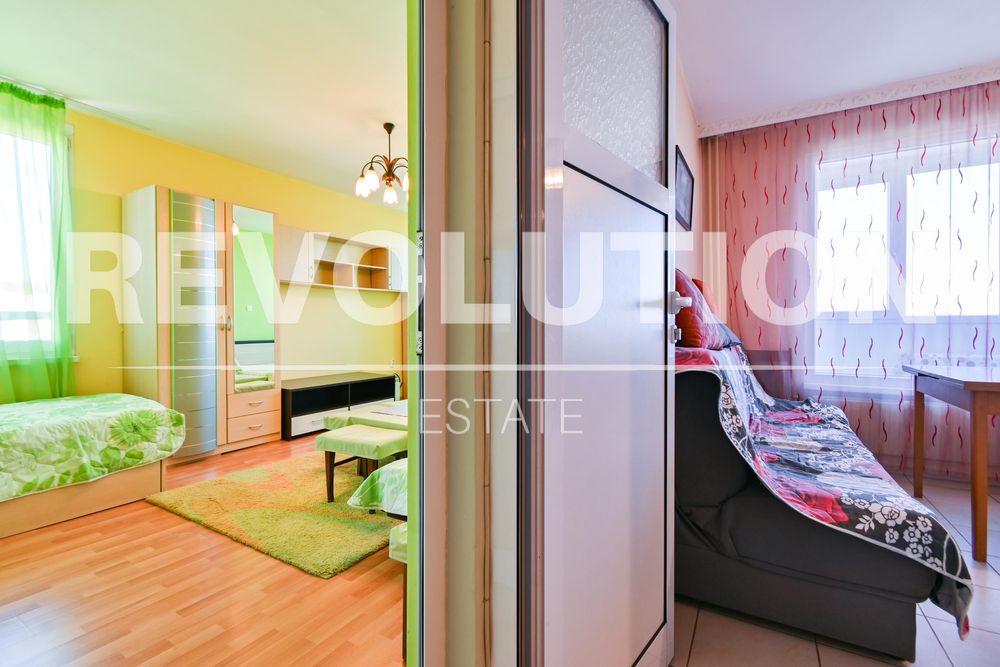 Дава се под наем Двустаен апартамент в София, Хиподрума - 76 кв.м за 550 € - Снимка #4