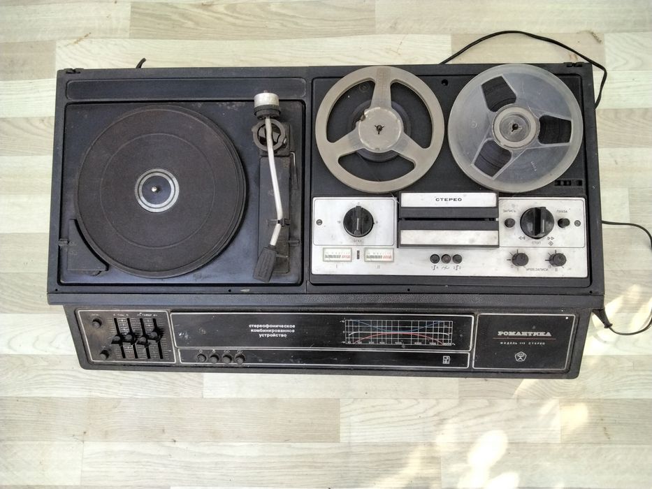 Продам магнитолу "Романтика", б/у