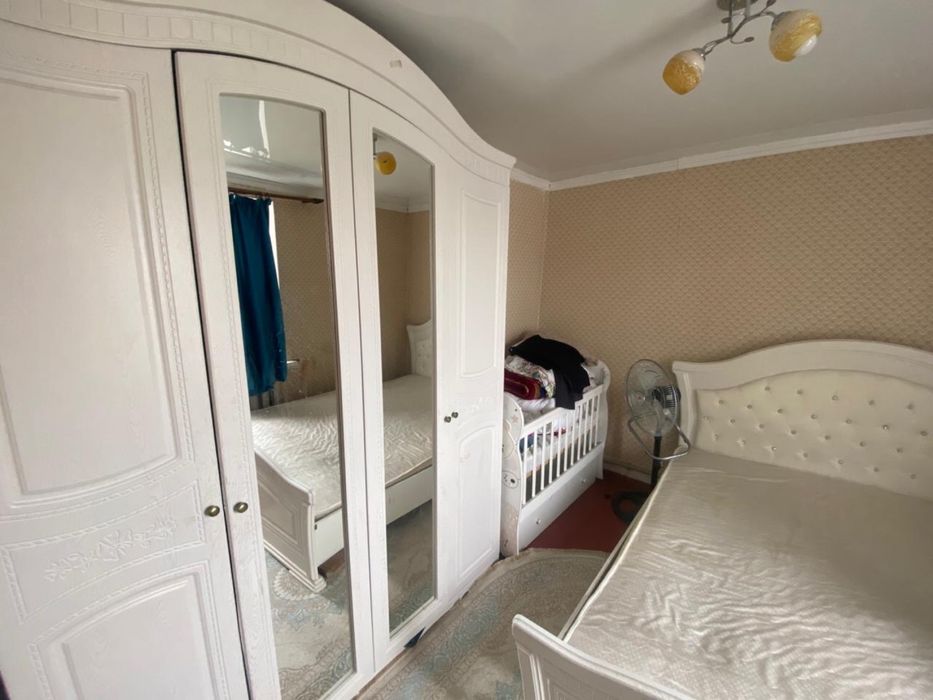 Спальный гарнитур