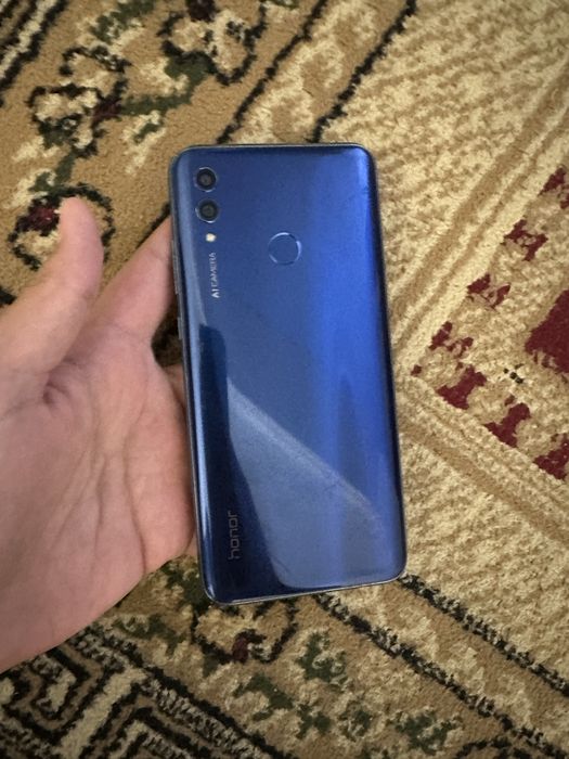 Honor 10 lite продаю